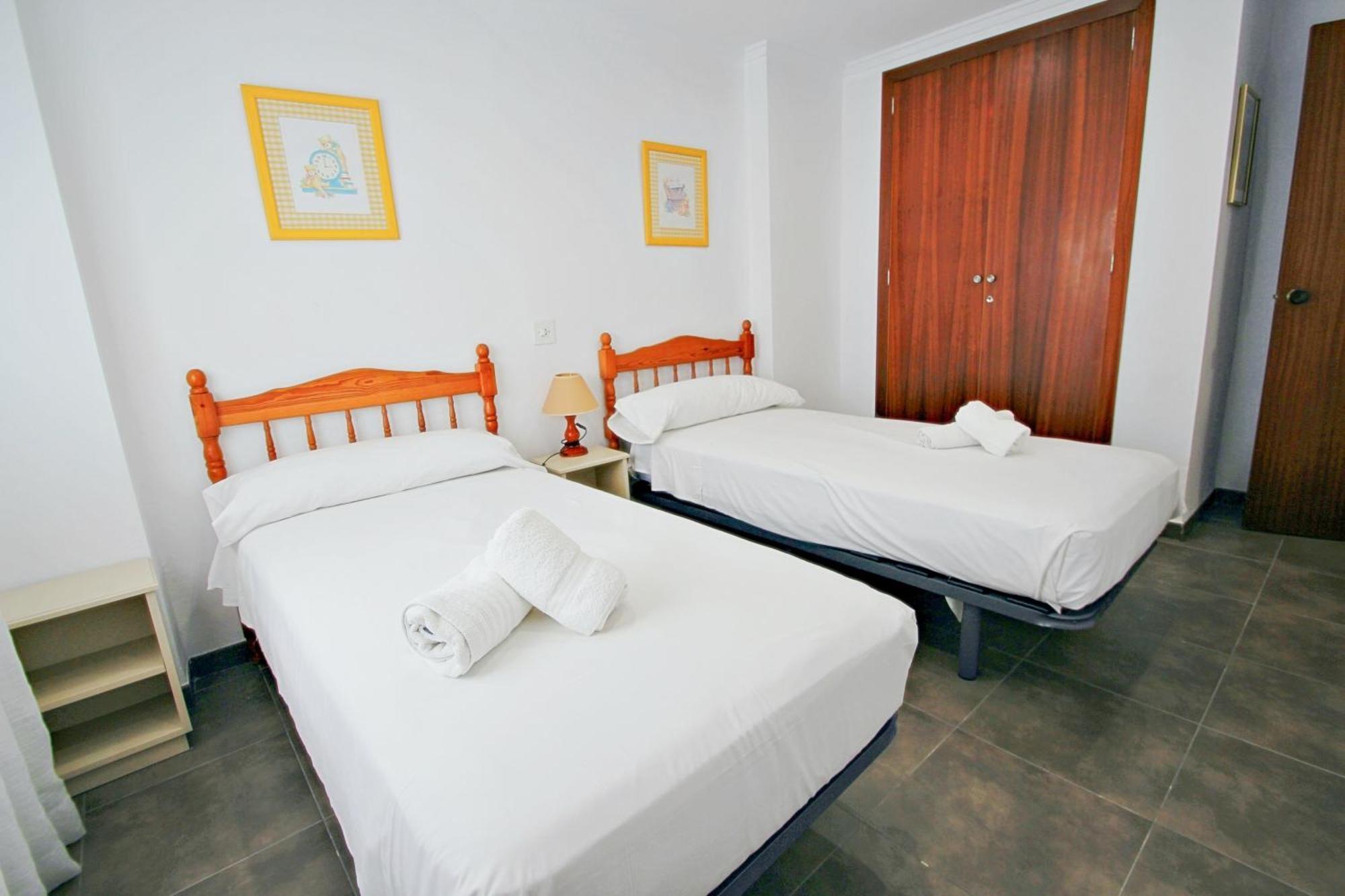 Xavier - Oceanfront With Sea Views In Appartement Calp