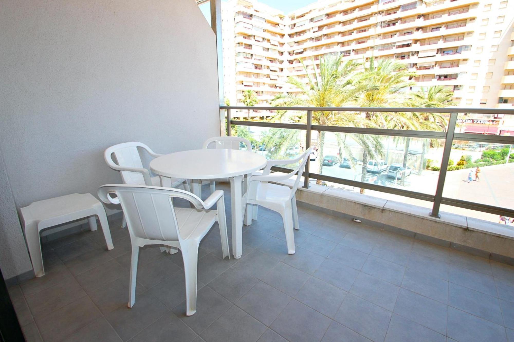 Xavier - Oceanfront With Sea Views In Calp